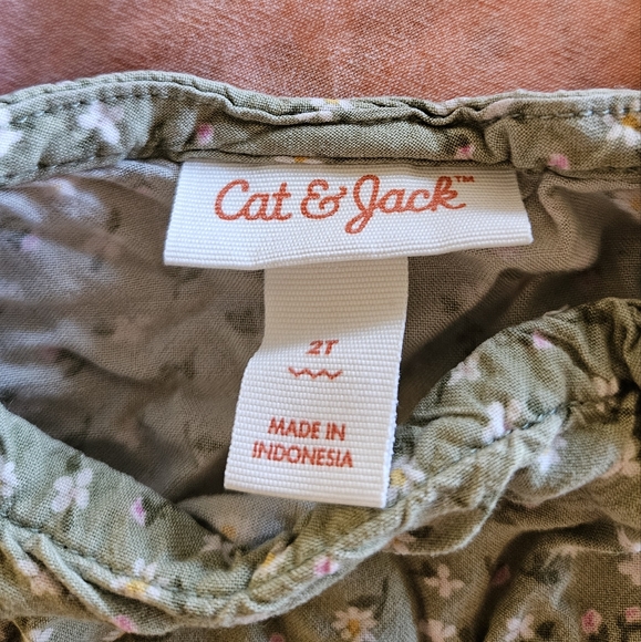 Cat & Jack Floral Romper - Picture 2 of 2